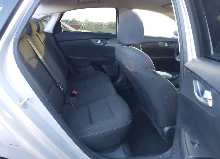 Photo 8 of 2020 Kia Forte LXS (VIN 3KPF24AD1LE175687)