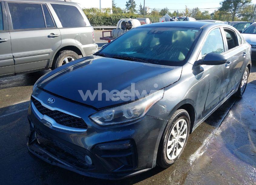 Photo 2 of 2020 Kia Forte FE (VIN 3KPF24AD1LE182784)