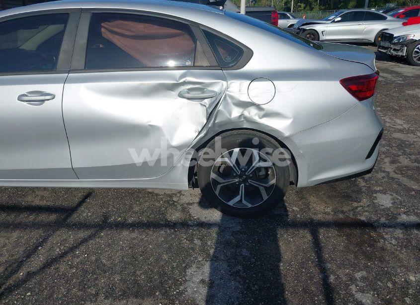 Photo 6 of 2020 Kia Forte LXS (VIN 3KPF24AD1LE185748)