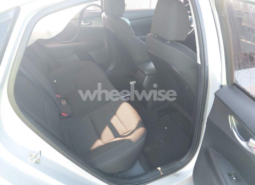 Photo 8 of 2020 Kia Forte LXS (VIN 3KPF24AD1LE185748)