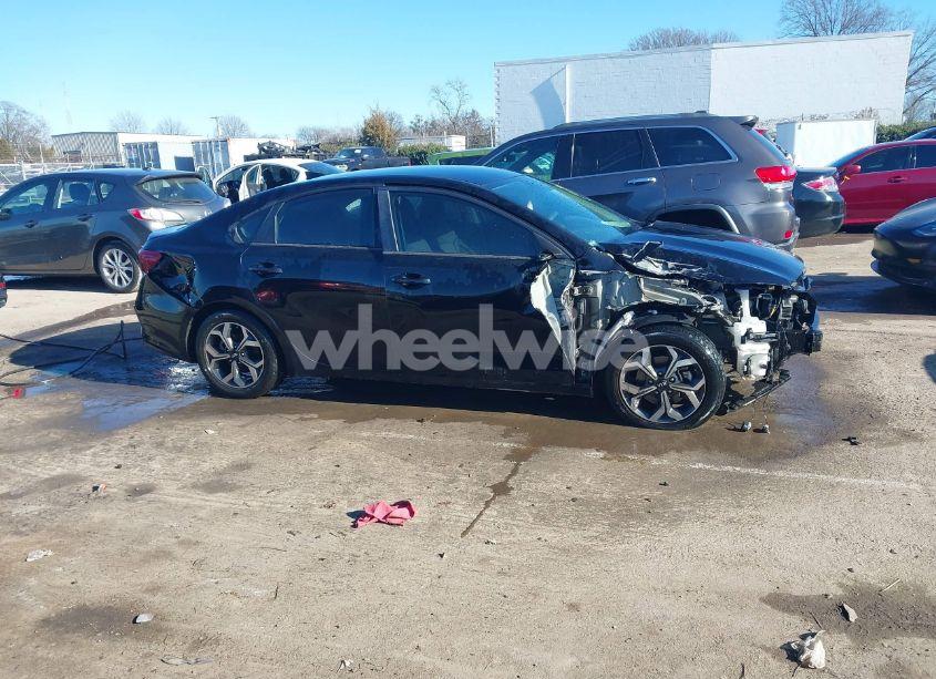 Photo 13 of 2020 Kia Forte LXS (VIN 3KPF24AD1LE185832)