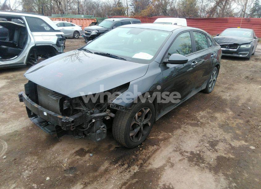 Photo 2 of 2020 Kia Forte LXS (VIN 3KPF24AD1LE241574)