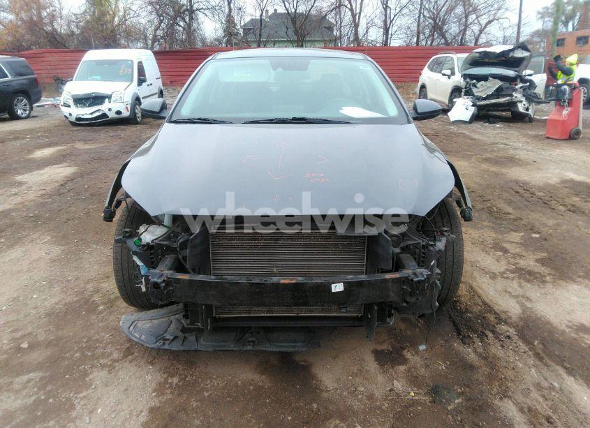 Photo 6 of 2020 Kia Forte LXS (VIN 3KPF24AD1LE241574)