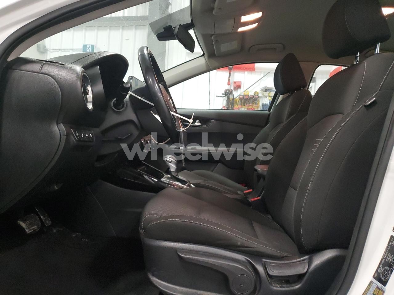 Photo 7 of 2021 KIA FORTE EX (VIN 3KPF24AD1LE256186)