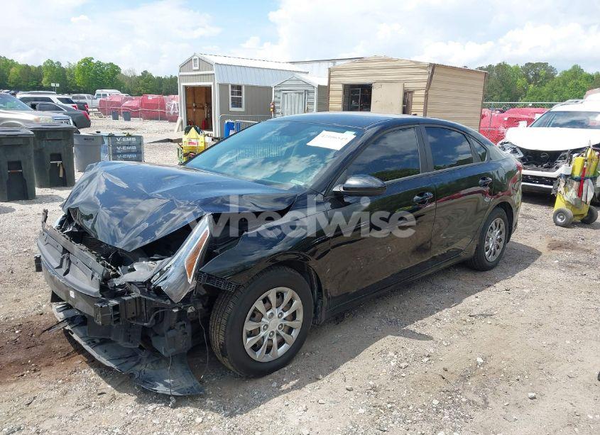 Photo 2 of 2020 Kia Forte FE (VIN 3KPF24AD1LE257371)