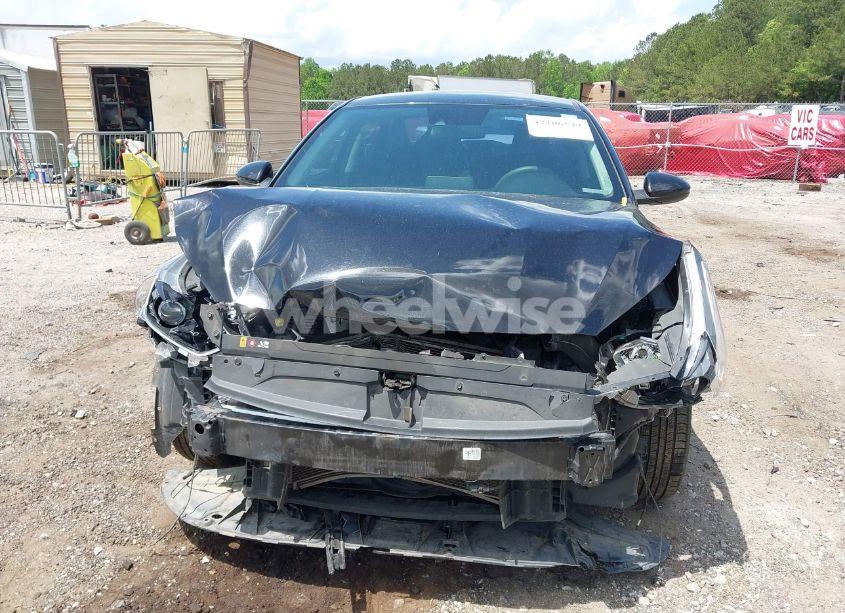 Photo 6 of 2020 Kia Forte FE (VIN 3KPF24AD1LE257371)