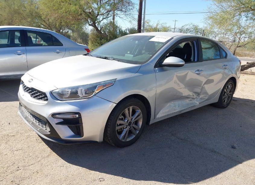 Photo 6 of 2021 Kia Forte LXS (VIN 3KPF24AD1ME271983)