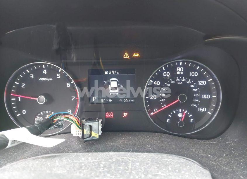 Photo 7 of 2021 Kia Forte LXS (VIN 3KPF24AD1ME317943)