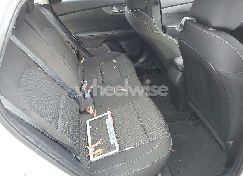 Photo 8 of 2021 Kia Forte LXS (VIN 3KPF24AD1ME373641)