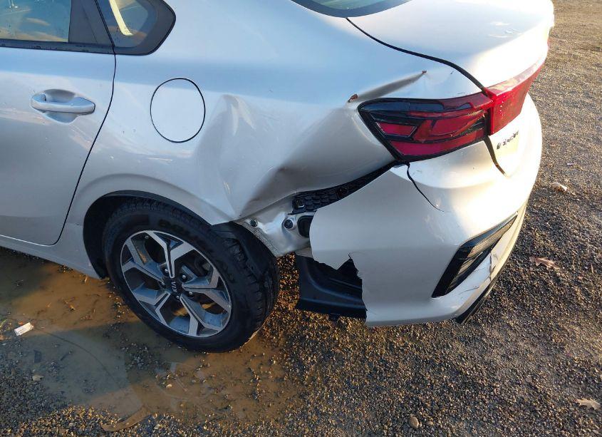 Photo 17 of 2021 Kia Forte LXS (VIN 3KPF24AD1ME384137)