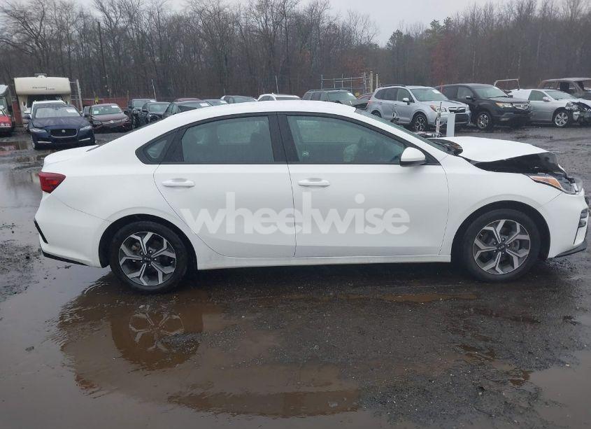 Photo 13 of 2021 Kia Forte LXS (VIN 3KPF24AD1ME402023)