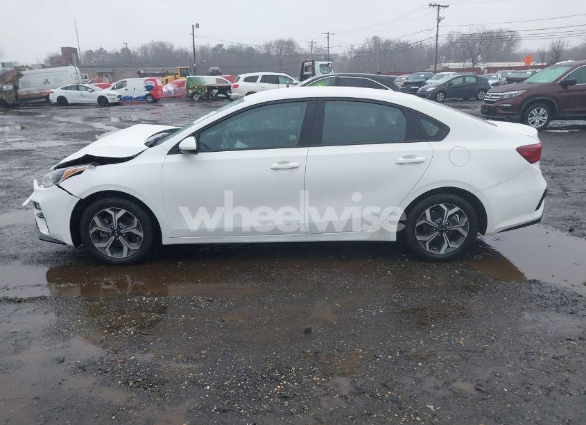 Photo 14 of 2021 Kia Forte LXS (VIN 3KPF24AD1ME402023)