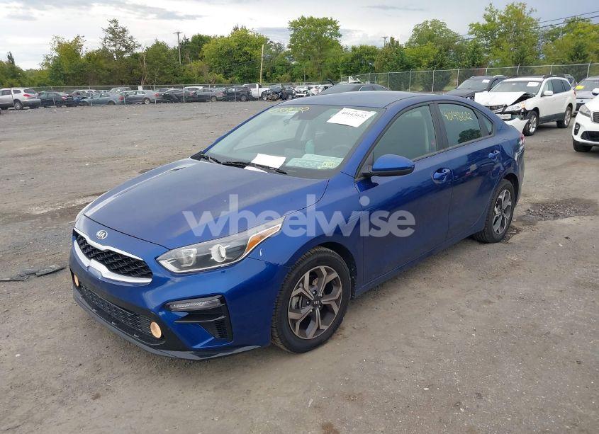Photo 2 of 2021 Kia Forte LXS (VIN 3KPF24AD1ME407917)