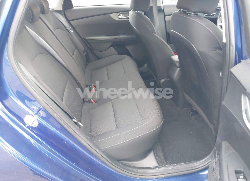 Photo 8 of 2021 Kia Forte LXS (VIN 3KPF24AD1ME407917)