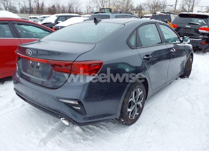 Photo 4 of 2021 Kia Forte LXS (VIN 3KPF24AD1ME413846)