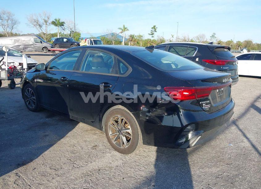 Photo 3 of 2023 Kia Forte LXS (VIN 3KPF24AD1PE510176)