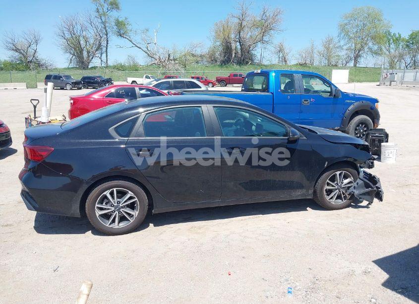 Photo 14 of 2023 Kia Forte LXS (VIN 3KPF24AD1PE527981)