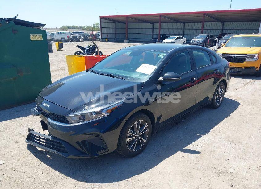 Photo 2 of 2023 Kia Forte LXS (VIN 3KPF24AD1PE527981)