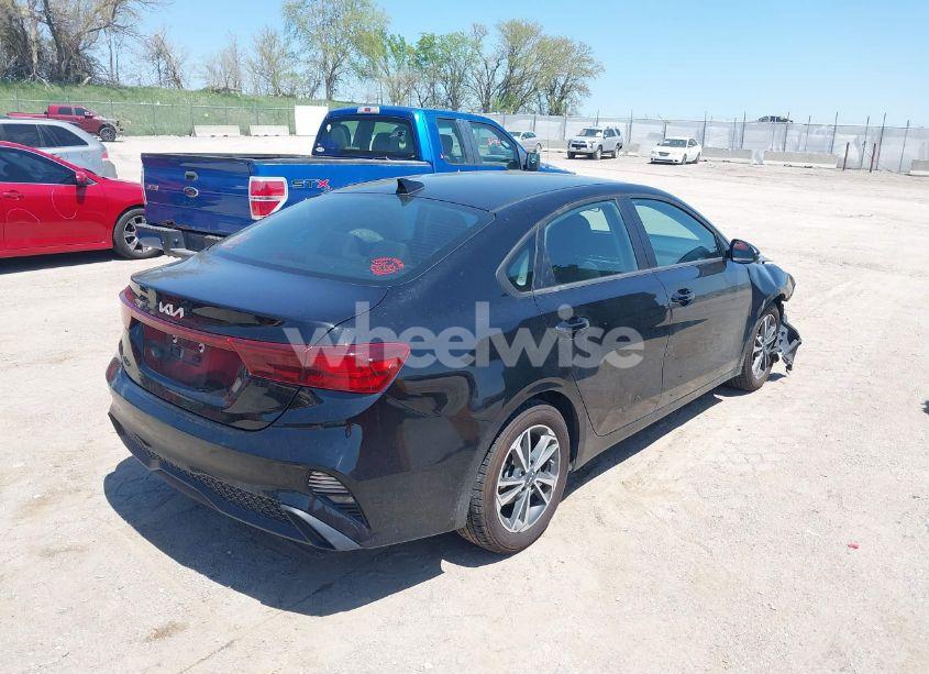 Photo 4 of 2023 Kia Forte LXS (VIN 3KPF24AD1PE527981)