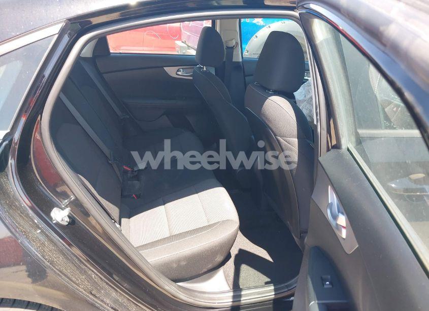 Photo 8 of 2023 Kia Forte LXS (VIN 3KPF24AD1PE527981)