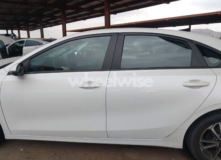 Photo 14 of 2023 Kia Forte LXS (VIN 3KPF24AD1PE538737)