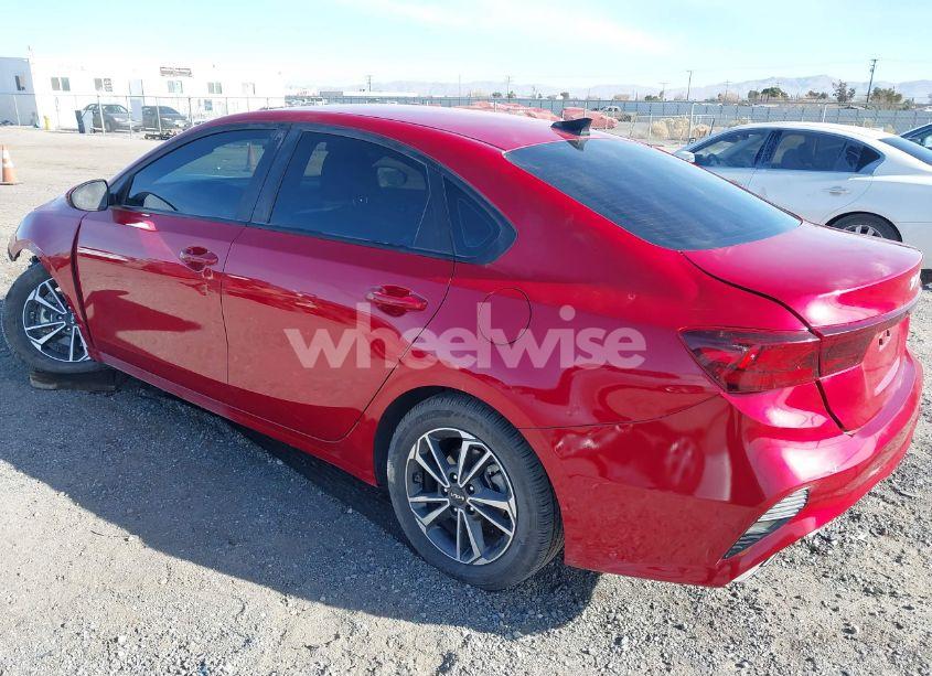 Photo 3 of 2023 Kia Forte LXS (VIN 3KPF24AD1PE543517)