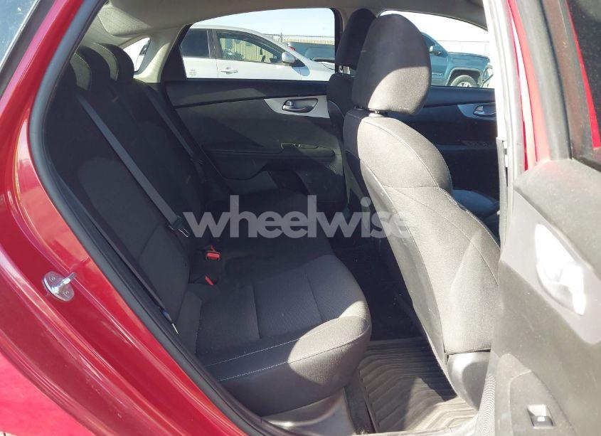 Photo 8 of 2023 Kia Forte LXS (VIN 3KPF24AD1PE543517)