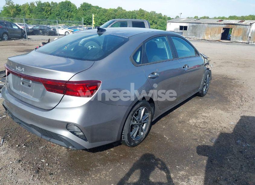 Photo 4 of 2023 Kia Forte LXS (VIN 3KPF24AD1PE555862)