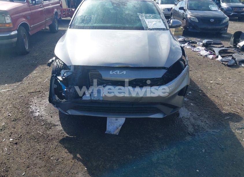 Photo 6 of 2023 Kia Forte LXS (VIN 3KPF24AD1PE555862)