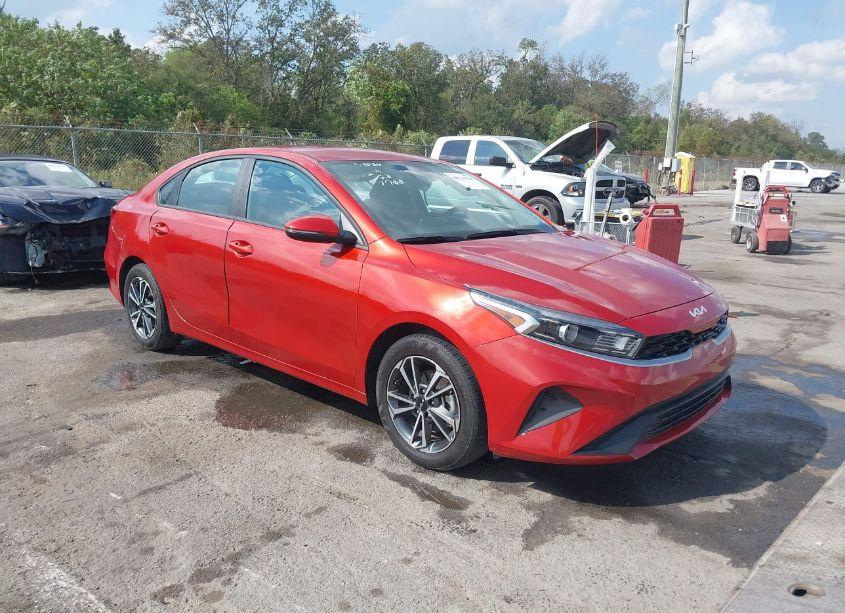 2023 Kia Forte LX/LXS (VIN 3KPF24AD1PE557708) main photo