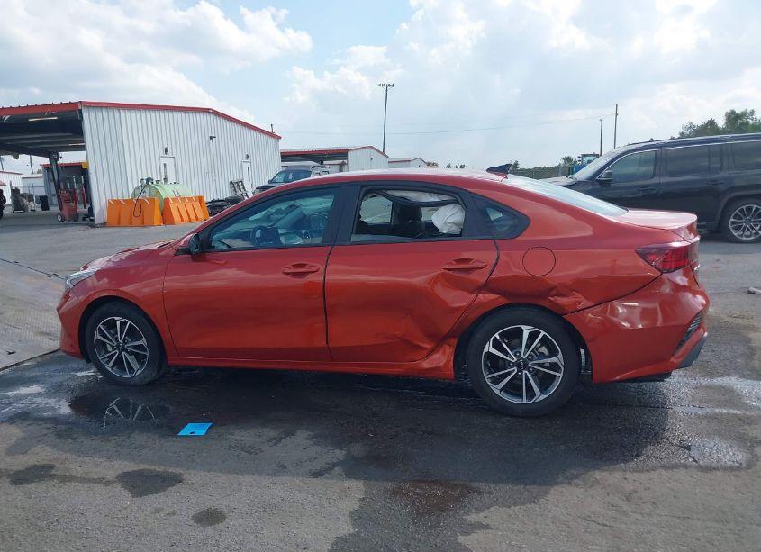 Photo 14 of 2023 Kia Forte LX/LXS (VIN 3KPF24AD1PE557708)