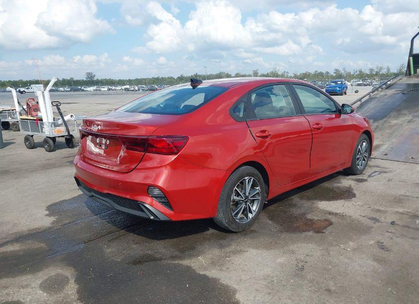 Photo 4 of 2023 Kia Forte LX/LXS (VIN 3KPF24AD1PE557708)