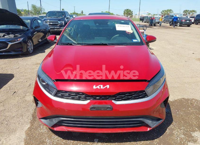 Photo 6 of 2023 Kia Forte LXS (VIN 3KPF24AD1PE571575)