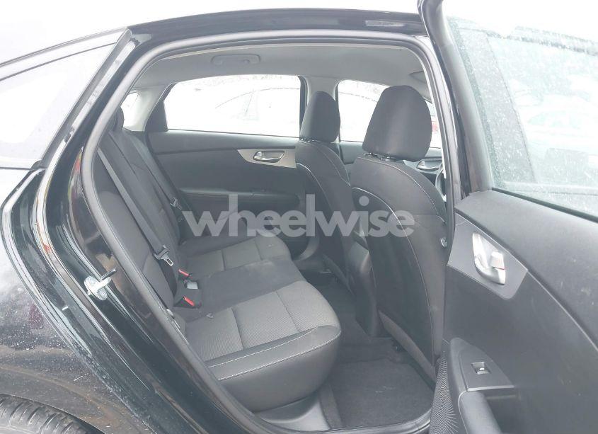Photo 8 of 2023 Kia Forte LXS (VIN 3KPF24AD1PE595861)