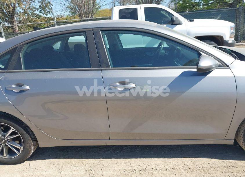 Photo 13 of 2023 Kia Forte LXS (VIN 3KPF24AD1PE598940)