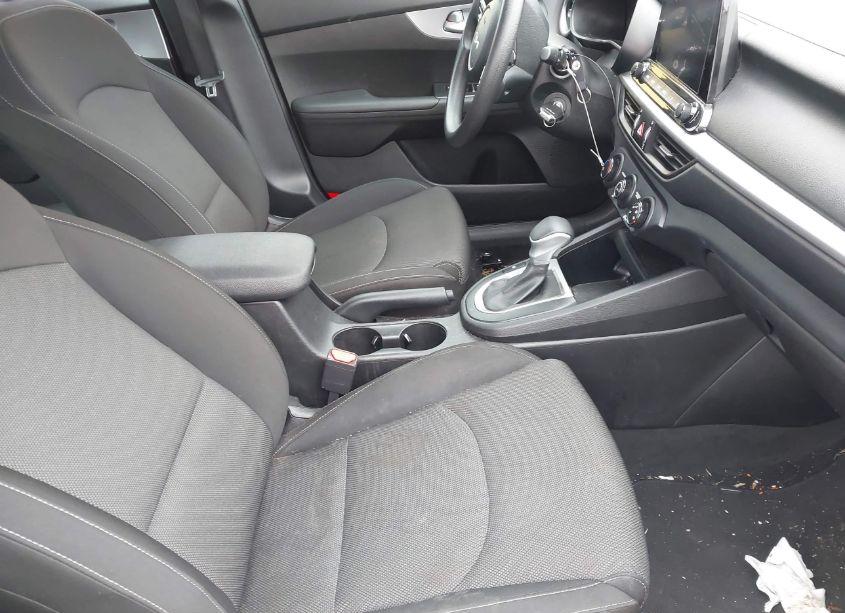 Photo 5 of 2023 Kia Forte LXS (VIN 3KPF24AD1PE608172)