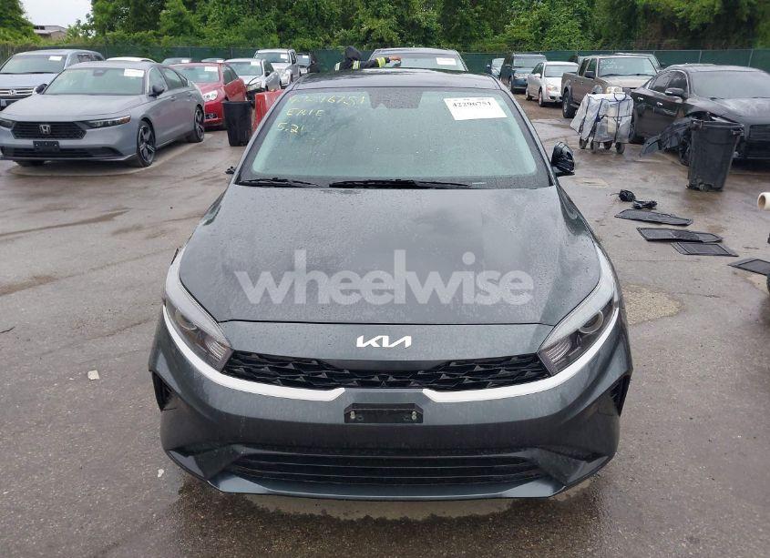 Photo 13 of 2023 Kia Forte LXS (VIN 3KPF24AD1PE615848)
