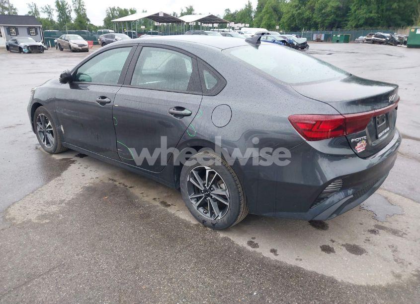 Photo 3 of 2023 Kia Forte LXS (VIN 3KPF24AD1PE615848)