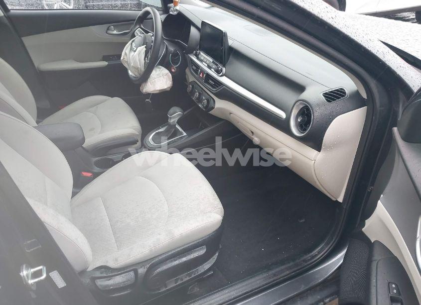 Photo 5 of 2023 Kia Forte LXS (VIN 3KPF24AD1PE666038)