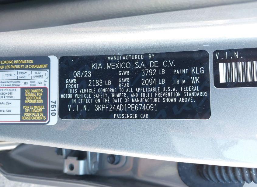 Photo 9 of 2023 Kia Forte LXS (VIN 3KPF24AD1PE674091)