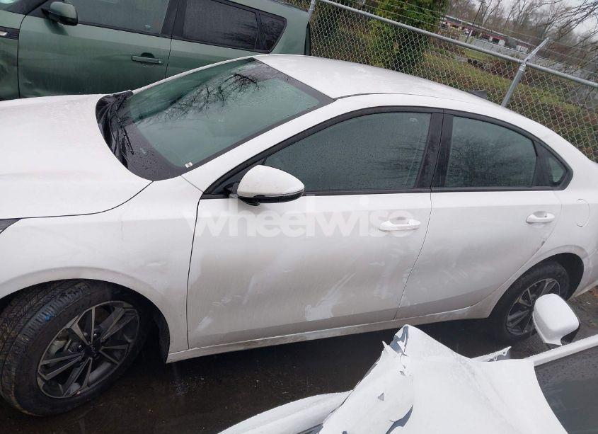 Photo 14 of 2023 Kia Forte LXS (VIN 3KPF24AD1PE684328)