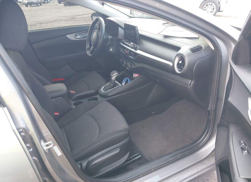 Photo 5 of 2023 Kia Forte LXS (VIN 3KPF24AD1PE686032)