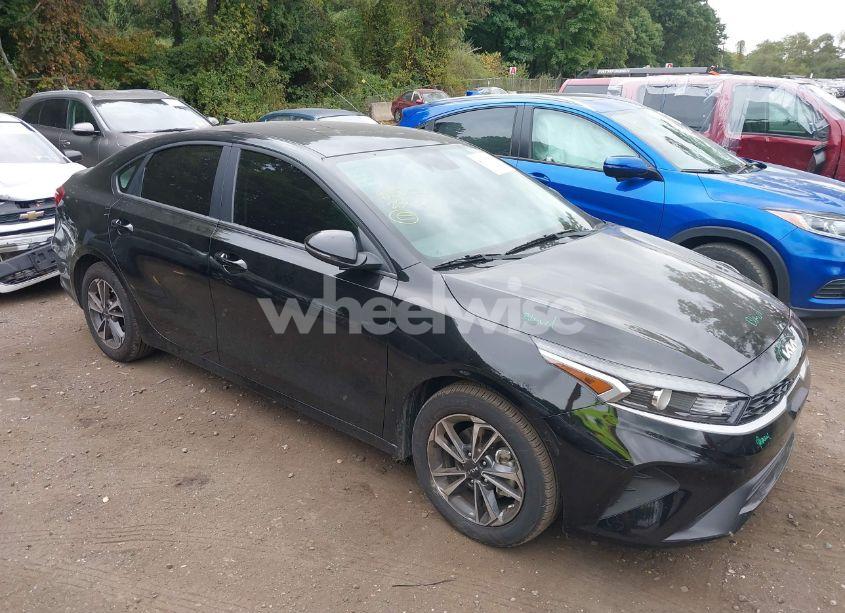 Photo 13 of 2023 Kia Forte LXS (VIN 3KPF24AD1PE694745)