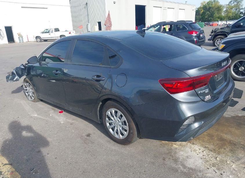 Photo 3 of 2024 Kia Forte LX (VIN 3KPF24AD1RE689662)