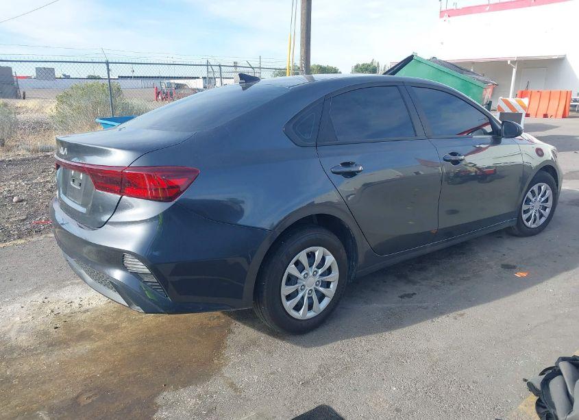 Photo 4 of 2024 Kia Forte LX (VIN 3KPF24AD1RE689662)