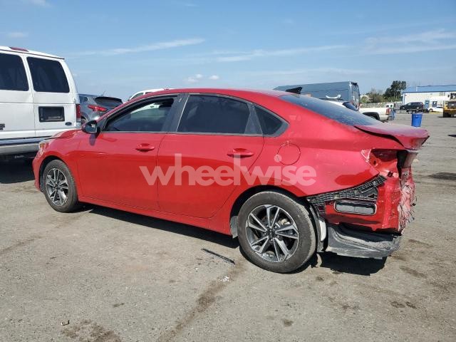 Photo 2 of 2024 KIA FORTE LX (VIN 3KPF24AD1RE699009)