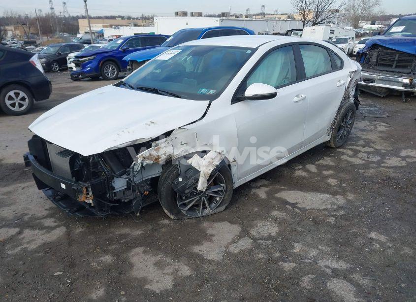 Photo 2 of 2024 Kia Forte LXS (VIN 3KPF24AD1RE719081)