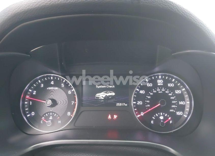Photo 7 of 2024 Kia Forte LXS (VIN 3KPF24AD1RE723292)