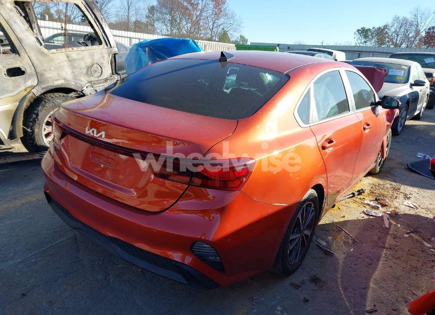 Photo 4 of 2024 Kia Forte LXS (VIN 3KPF24AD1RE729724)