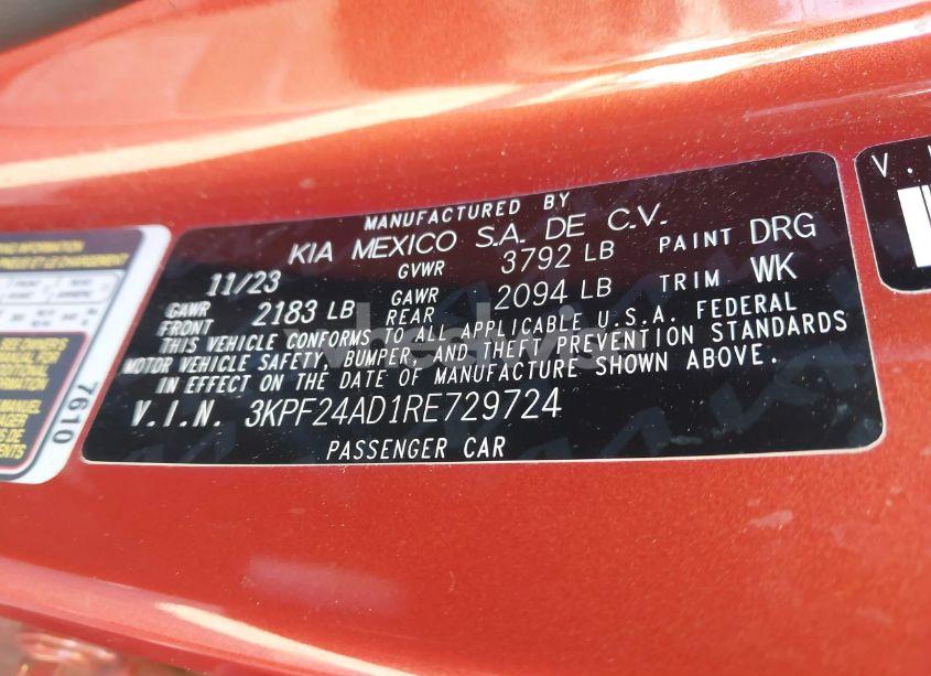 Photo 9 of 2024 Kia Forte LXS (VIN 3KPF24AD1RE729724)
